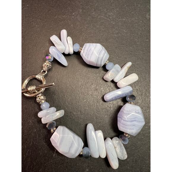 Blue Lace Agate Toggle Bracelet | Light Blue Gemstone Chip & Nugget Beads - Picture 7 of 10